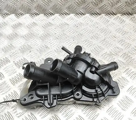 Seat Arona Water pump 04E121121K 04E121042AD