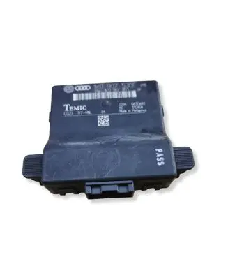 Volkswagen Golf V Gateway control module 1K0907530E 1K0907951