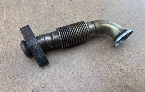 BMW 7 E65 E66 EGR valve line/pipe/hose 11712463463 11712249934 11712249422