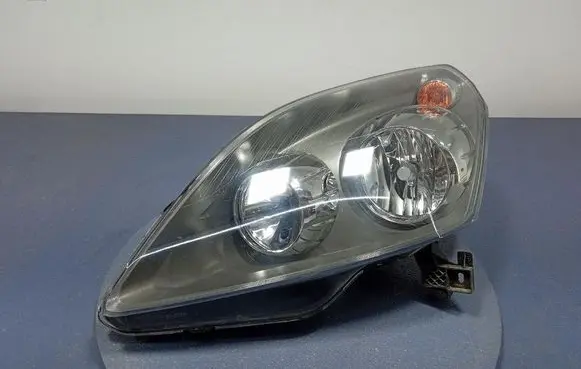 Opel Zafira B Headlight/headlamp 20-A726L