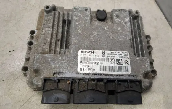 Peugeot Expert Engine control unit/module 0281012619 9653958980 9661032980