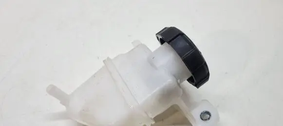 KIA Niro Clutch fluid reservoir/tank 410662B210
