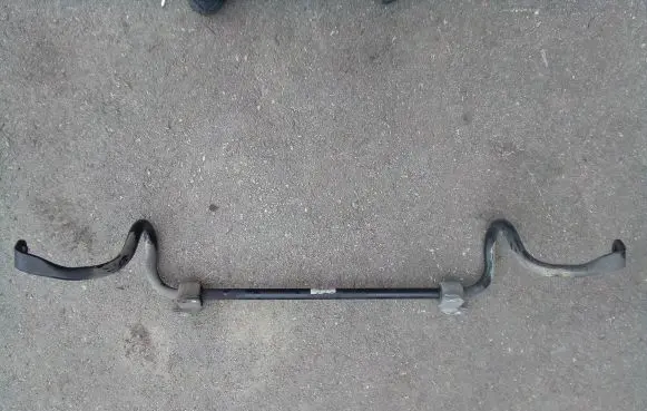 Mercedes-Benz Vito Viano W447 Front anti-roll bar/sway bar A4473231665