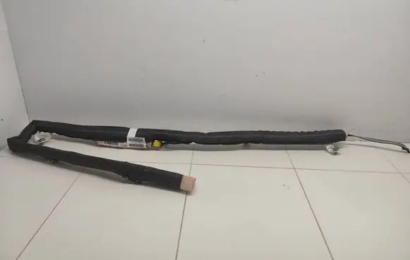Roof airbag