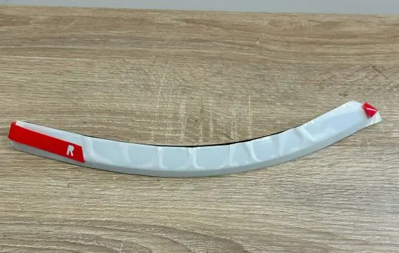 Rear/tail light trim molding
