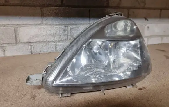 Mercedes-Benz A W169 Headlight/headlamp A1688201961 0301192601