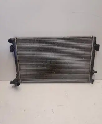 Volkswagen Golf Plus Coolant radiator 3656820014 6527701E