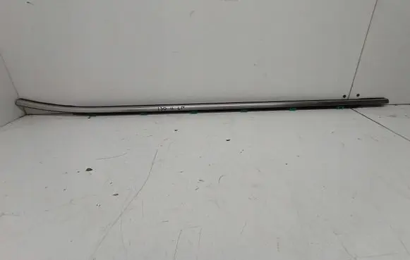 Hyundai i30 Front door trim (molding)
