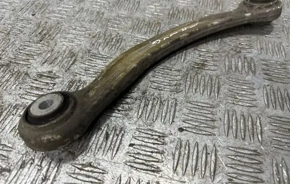 Mercedes-Benz C W205 Rear upper control arm/wishbone