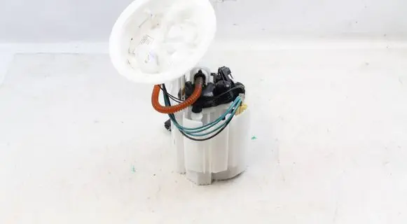 BMW 2 F44 In-tank fuel pump 7300472 16117300472