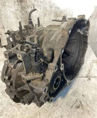 KIA Carens I Manual 5 speed gearbox