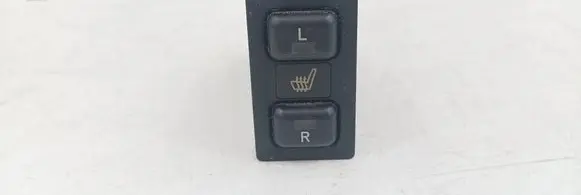 Toyota Avensis T250 Seat heating switch 153848