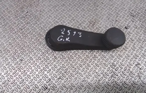 Skoda Fabia Mk2 (5J) Rear door window winding handle 