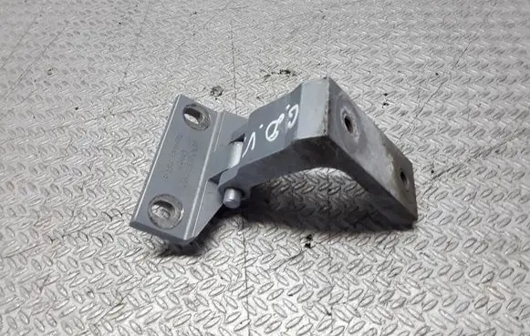 Rear door upper hinge