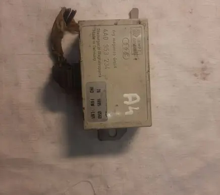 Audi A4 S4 B5 8D Immobilizer control unit/module 4A0953234 C7504915