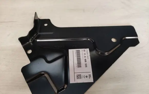 BMW 4 G22 G23 G24 G26 Fender mounting bracket 8498935