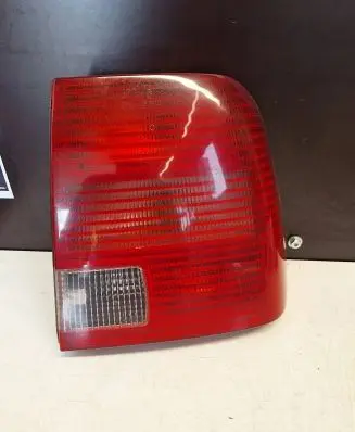 Volkswagen PASSAT B5 Rear/tail lights 3B5945096F