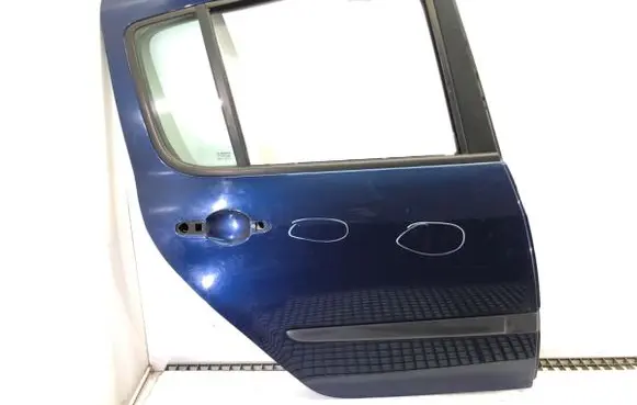 Rear door