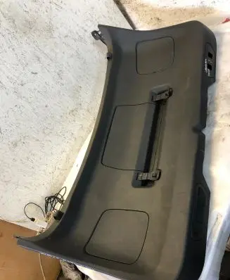 Opel Grandland X Tailgate/boot cover trim set Yp00036177