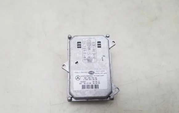 Mercedes-Benz E W211 Xenon control unit/module A0038205826