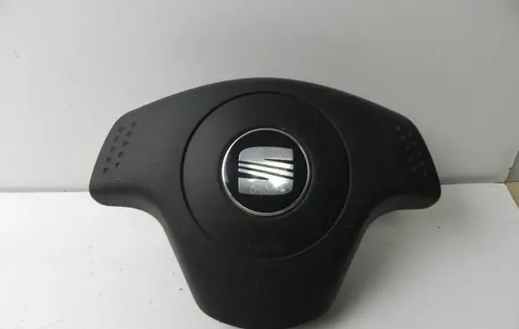 Seat Ibiza III (6L) Steering wheel airbag 6L0880201 M1672