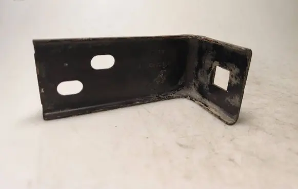 Renault Master III Radiator support slam panel bracket 8200657216B