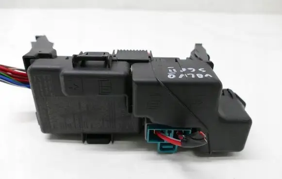 Volvo S60 Fuse module DPN13800159HWB