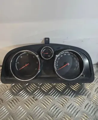 Opel Antara Speedometer (instrument cluster) 96941871 00082729 080121
