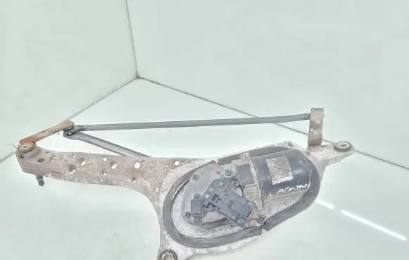 Renault Laguna II Front wiper linkage and motor 8200000525