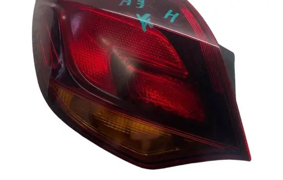 Opel Astra J Tailgate rear/tail lights 1090098 5027