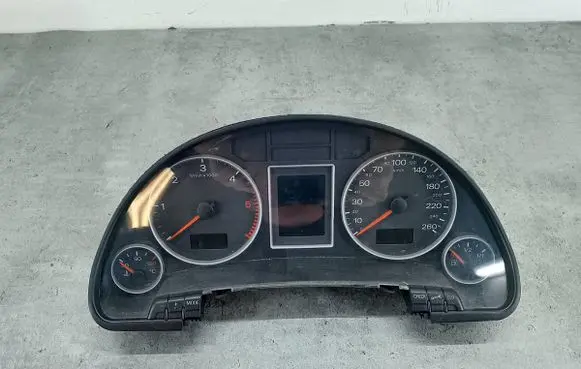 Audi A4 S4 B7 8E 8H Speedometer (instrument cluster) 8E0920900R