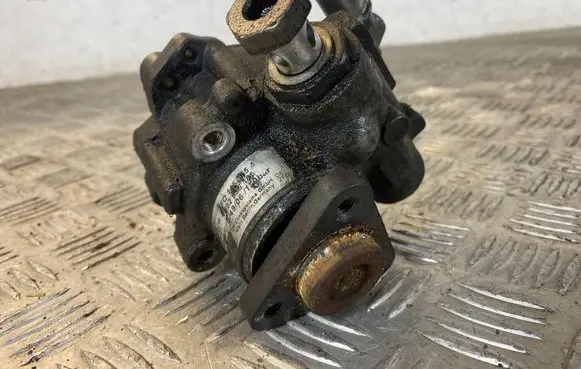 Power steering pump
