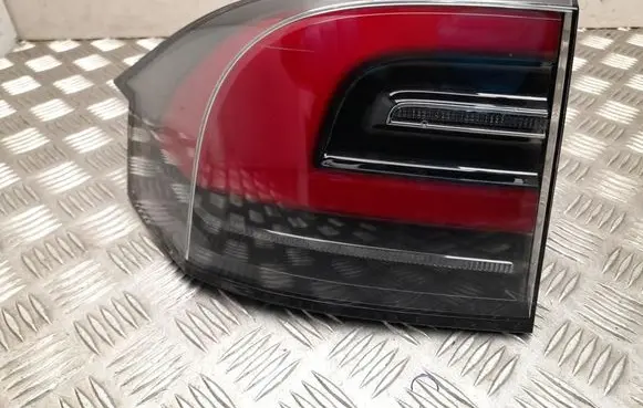 Tesla Model X Rear/tail lights 103433400A