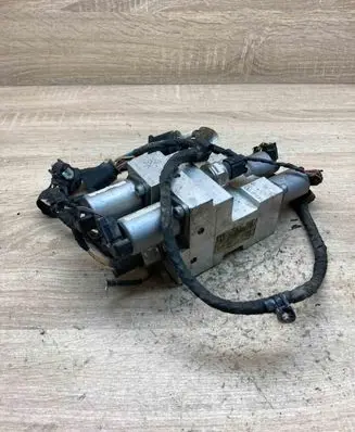 BMW X5 E70 Active stabilizer control/valve assembly 6794578 5379H