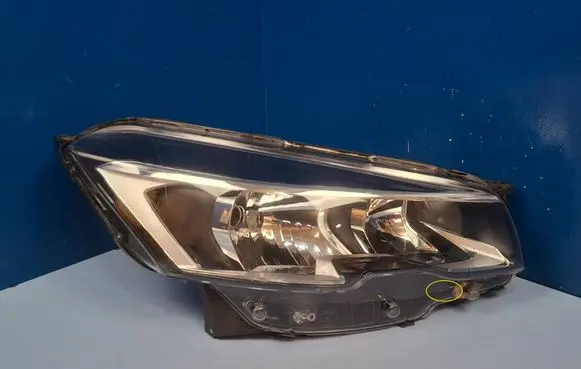 Peugeot 508 Headlight/headlamp 9807241180 89908673