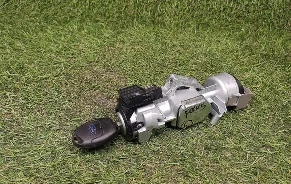 Ford Focus Ignition lock 3M513F880AD 98AB11572BG