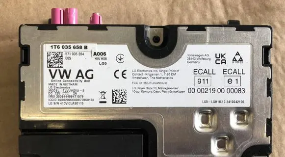 Volkswagen Transporter - Caravelle T6 Bluetooth control unit module 1T6035658B 00002190000083