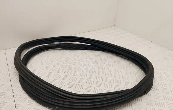 Ford Kuga III Trunk rubber seal (body) 