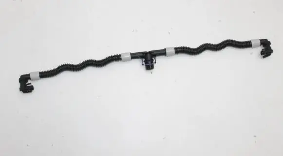 Tesla Model Y Engine coolant pipe/hose