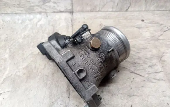 Audi A4 S4 B6 8E 8H Throttle valve 8E0145950C