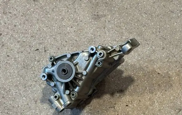 Oil pump