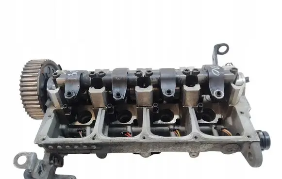 Volkswagen Golf V Engine head 038103373R