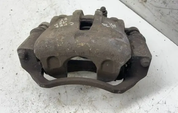 KIA Pro Cee'd I Front brake caliper