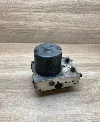 BMW 7 E38 ABS Pump 6750383 0265223001
