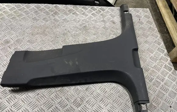 Audi Q2 - (B) pillar trim (bottom) 81A867239