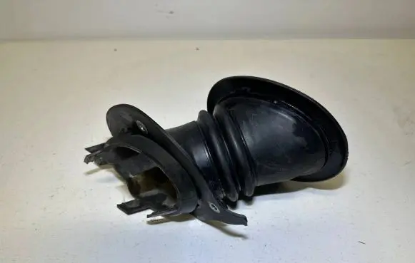 Ford Focus Steering wheel column trim 6767788 586509 BMW3230