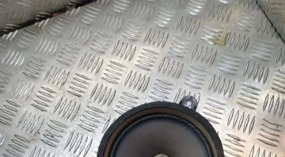 Subaru Outback Front door speaker 05D19C3C 86301AG101