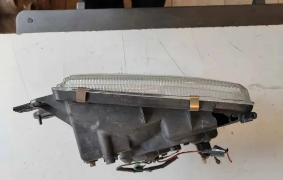 Subaru Forester SF Headlight/headlamp