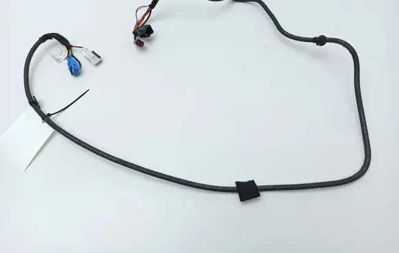 Mercedes-Benz S W221 Sound system wiring loom A2218204515