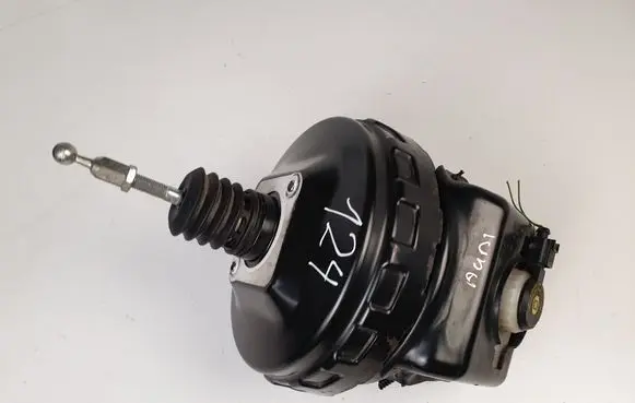 Audi A5 Sportback 8TA Brake booster 8K0612103M